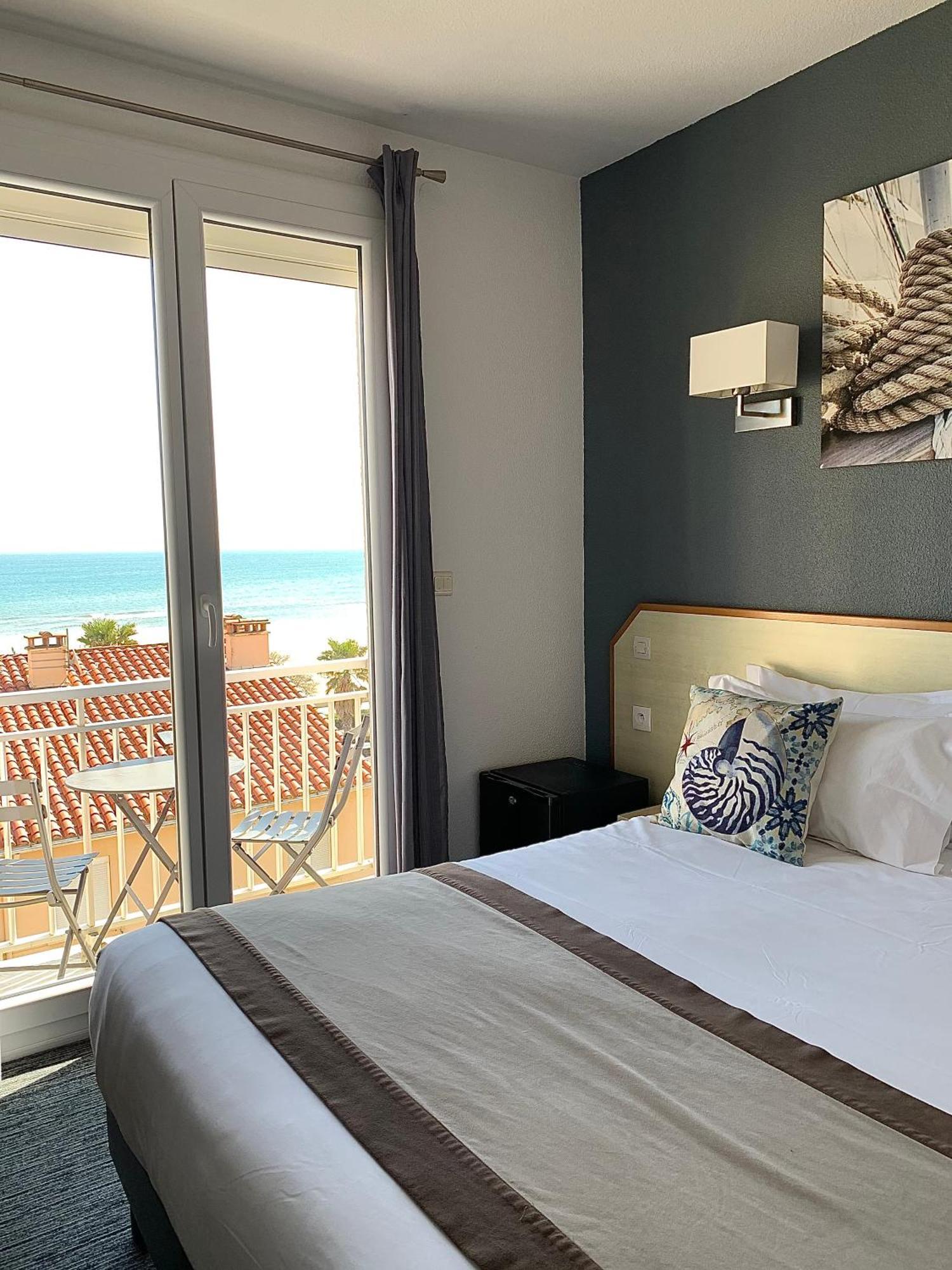 Le Regina Hotel Et Restaurant Canet-Plage Exterior photo