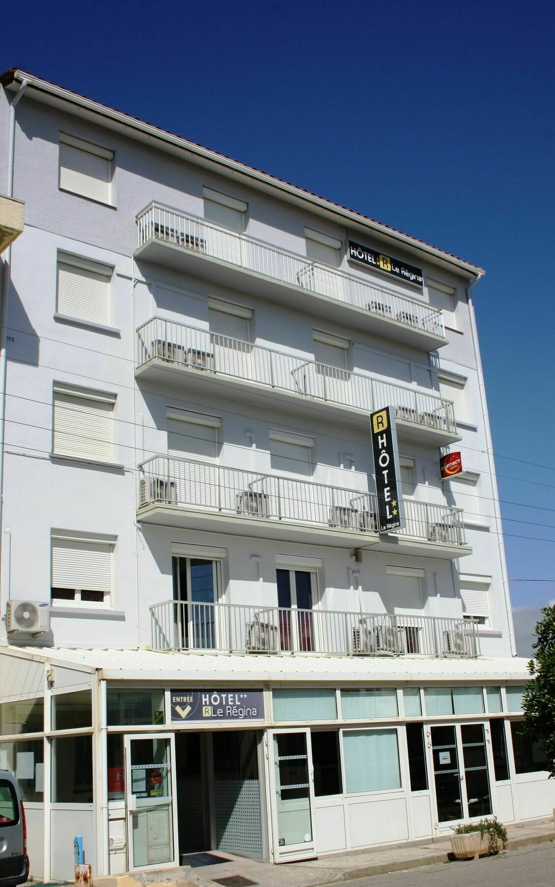 Le Regina Hotel Et Restaurant Canet-Plage Exterior photo